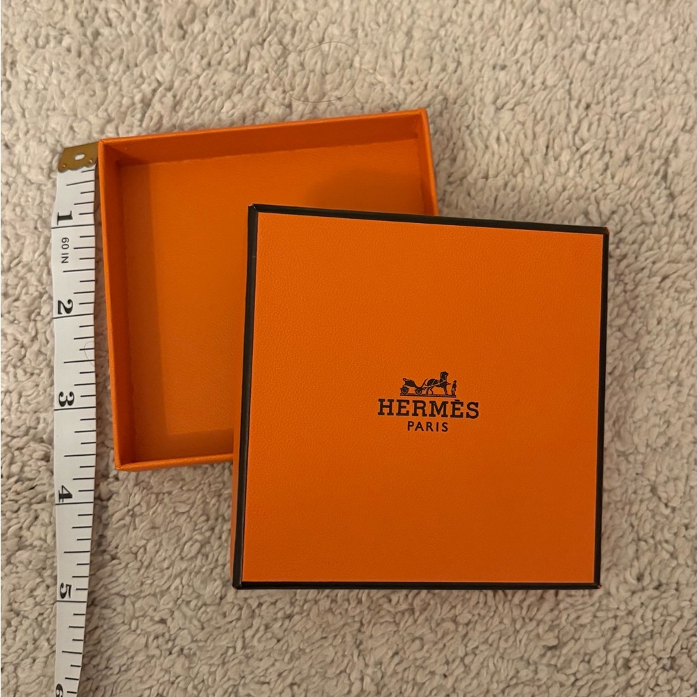 Hermes H bracelet box